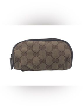 452. Gucci Brown GG Supreme Toiletry Pouch-small